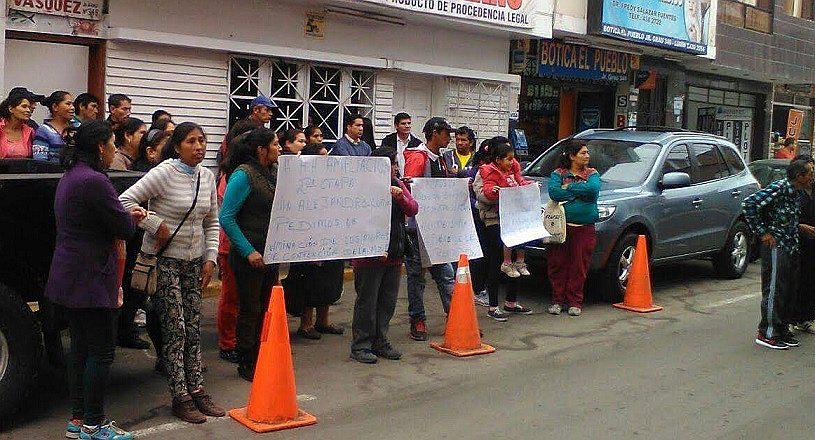 Lurín: vecinos piden revocar a alcalde 