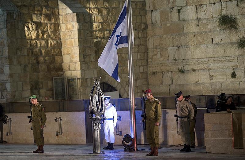 Israel en luto nacional por soldados muertos y víctimas del terrorismo 