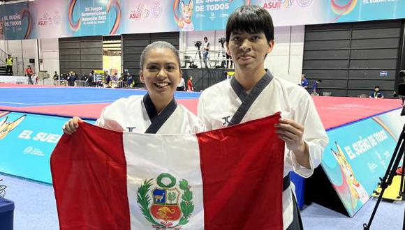 Luis Sacha y Krishna Cortez ganaron medalla de oro en taekwondo poomsae. (Foto: Asunción 2022)