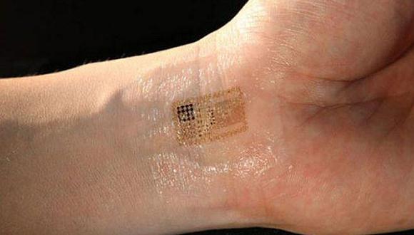 Sensor electrónico sobre la piel controlará su salud a largo plazo 