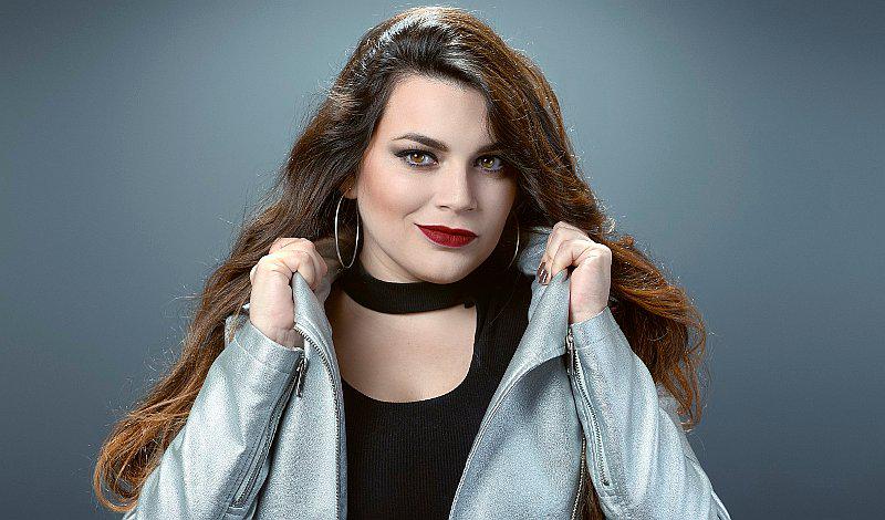 Cantante peruana lanza tema sobre maltrato contra la mujer 