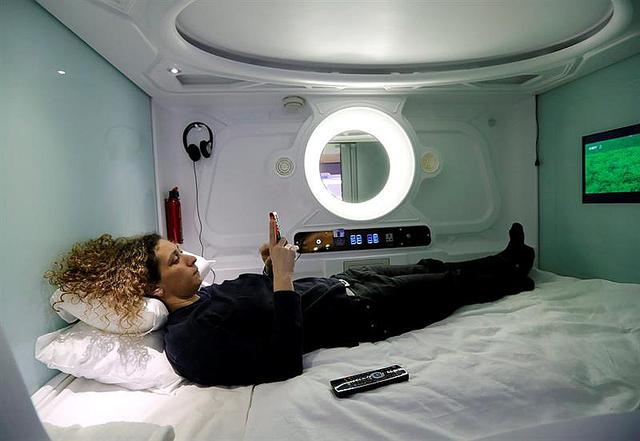 "Subspace", hotel con cápsulas espaciales en vez de cuartos [FOTOS]