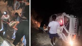 ​Ambulancia cae a barranco y joven médico sobrevive de milagro (FOTOS y VÍDEO)