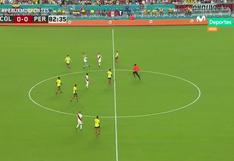 Perú 0- 1 Colombia: hincha peruano invadió campo y paralizó partido | VIDEO