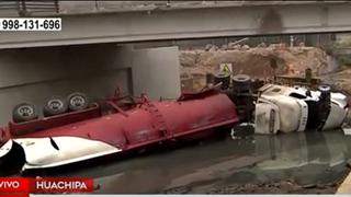 Camión cisterna cayó desde nuevo puente Huachipa-Lima sobre el río Huaycoloro | VIDEO