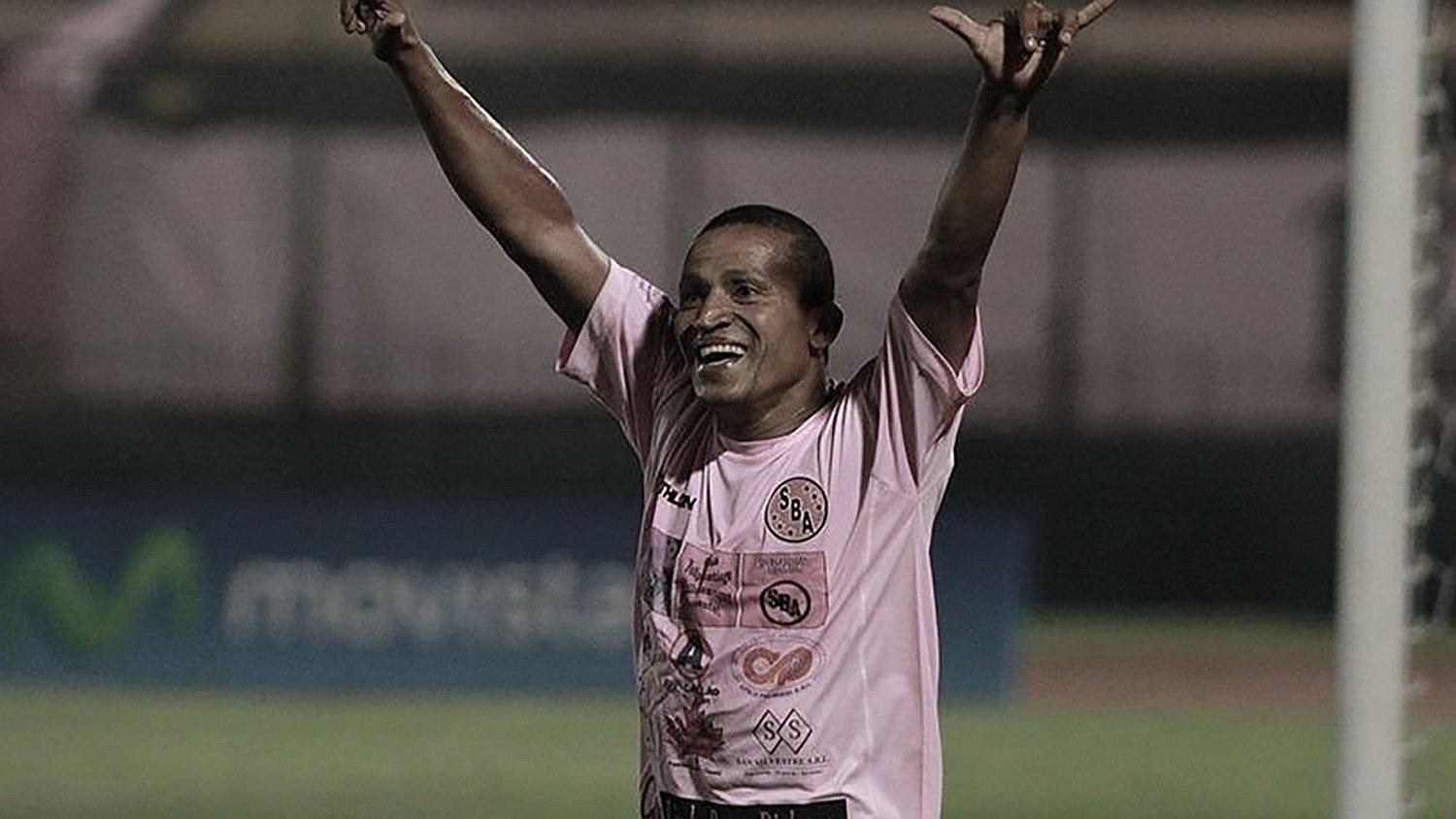 ‘Kukín’ Flores iba a tener partido de despedida en julio