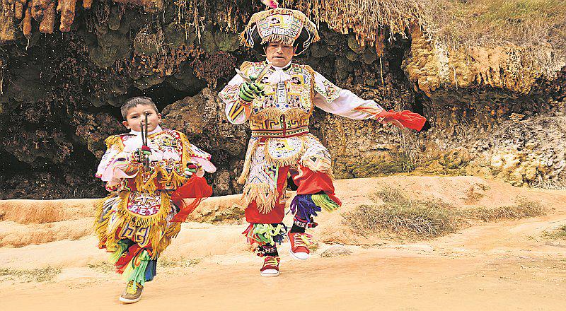 “Rey Ulises” habla sobre su pasión por la Danza de Tijeras 