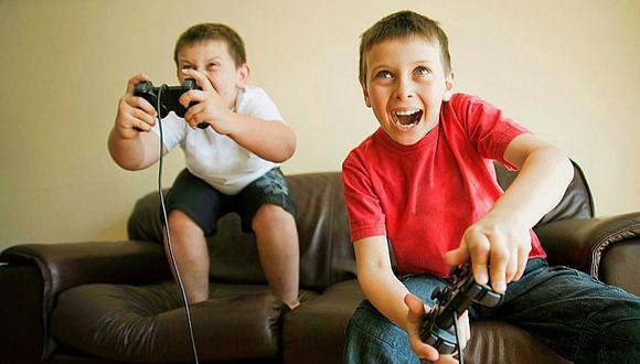 ¡Papás, atentos! ¿Cuántas horas pasa tu hijo frente a un videojuego?