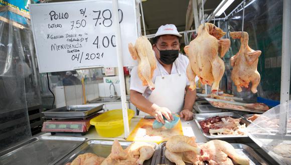 Cabe mencionar, que en el Perú se consumen 51 kilos anuales de pollo por persona, cifra similar a la de países desarrollados como Nueva Zelanda, Australia y Estados Unidos.  (Foto: Eduardo Cavero / GEC)