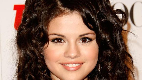 Selena Gomez fue captada sin su anillo de castidad