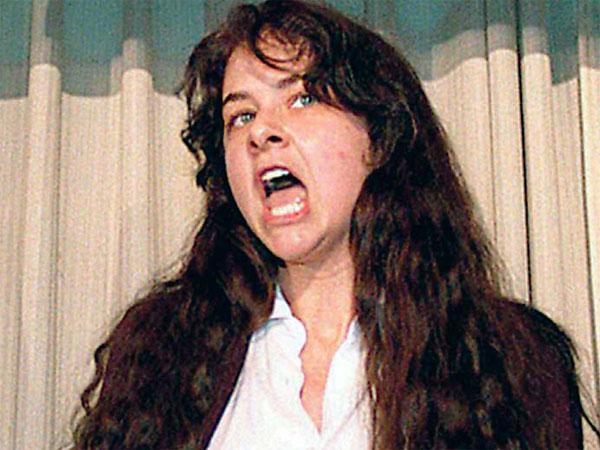 Lori confiesa que creía en el uso de la violencia