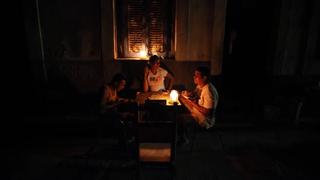 Cuba: La Habana se queda sin carnaval y anuncian más cortes de luz en todo el país por crisis energética