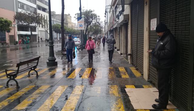 Las calles y avenidas amanecieron mojadas. (Foto: GEC)