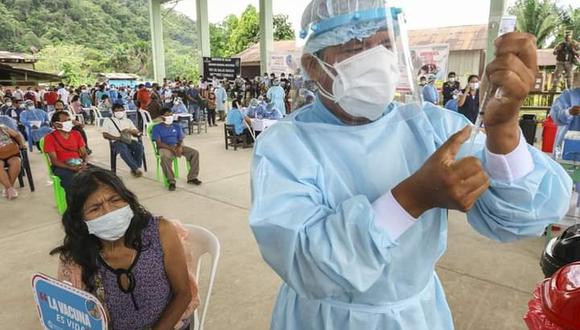 En varias regiones del país se paralizaron las jornadas de vacunación por falta de vacunas, señaló Carlos Rúa, Presidente de la Asociación Nacional de Gobiernos Regionales. (Foto: Minsa)