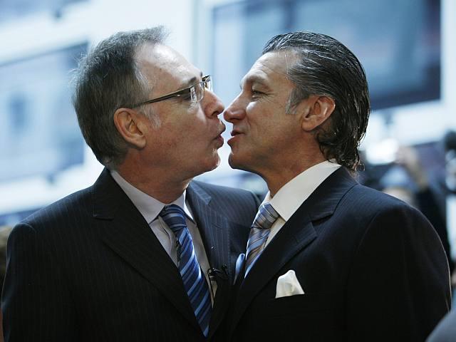 Argentina: Celebran la primera boda gay amparada por la Ley