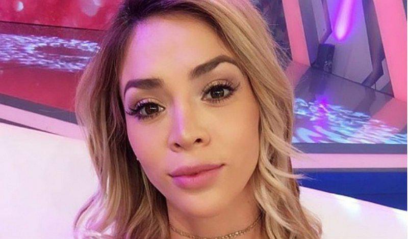 Sheyla Rojas y la foto con la que se suma a la campaña #LeerNoDaAlzheimer [FOTO]