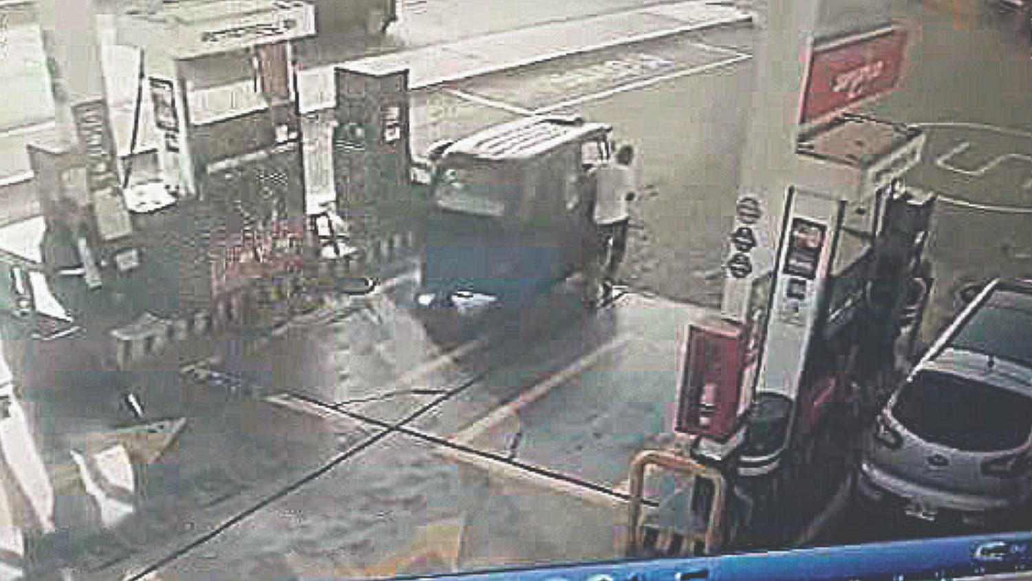 Ratero huía en mototaxi, esta se malogra y lo capturan