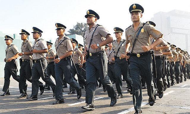 Más de 500 policías salieron a patrullar toda la ciudad de Lima y alrededores