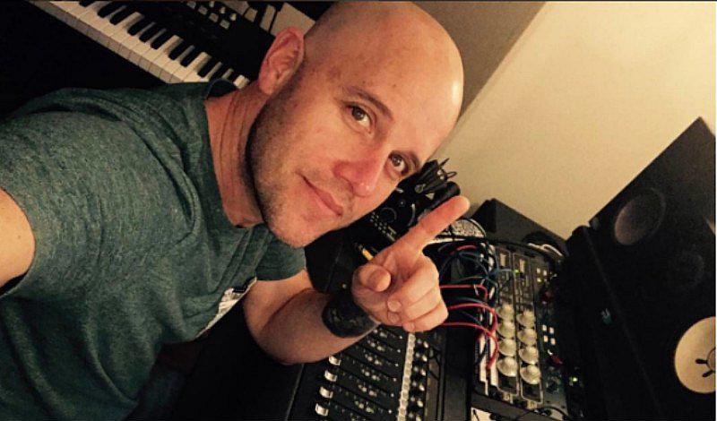 ¡Gian Marco cautiva a fans con frase de Albert Einstein!