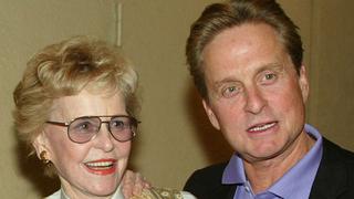 Diana Douglas, madre de Michael Douglas, muere a los 92 años 