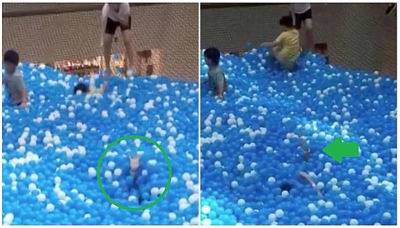 ​Graban preciso momento en que mamita se ahogaba en piscina de pelotas (VÍDEO)