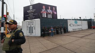 Alianza Lima: grupo de barristas presionó a jugadores en Matute [VIDEO]