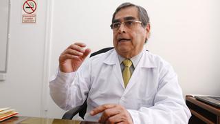 Ministro de Salud plantea que farmacias privadas vacunen contra el COVID-19 a adultos mayores