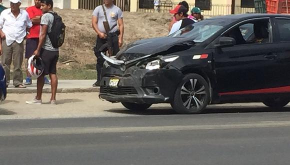 Chimbote: conductor genera accidente por hablar por celular 