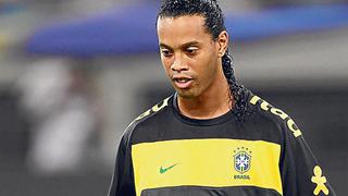 Ronaldinho ante León
