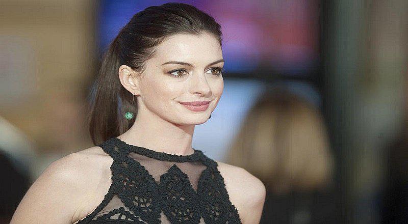 Anne Hathaway: Esta es la primera foto de su adorable bebé [FOTOS]