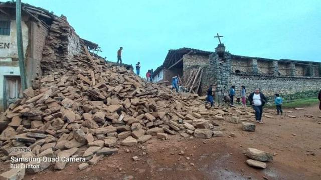 El terremoto de magnitud 7,5 en Amazonas dejó varios daños materiales en diferentes zonas de la región. Hasta el momento no se han reportado víctimas mortales. (Foto: Radio Reina de la Selva)