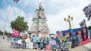 ¡Qué lindo! Así luce el árbol de Navidad reciclado más grande de Lima [FOTOS]