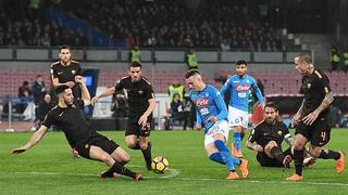 ​Nápoles se hunde con 2-4 ante el Roma y Juventus ve liderato cerca