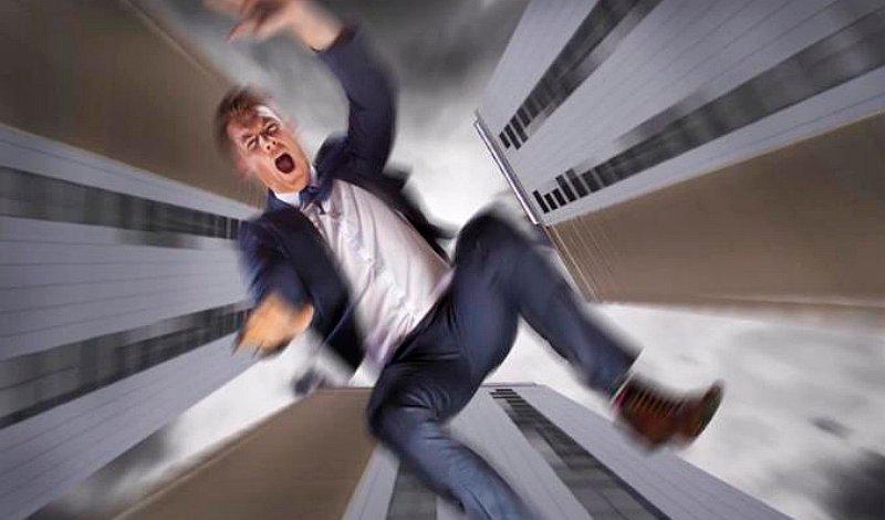 ¿Qué significa soñar con caerse desde una gran altura?