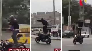 Joven motociclista hace peligrosas piruetas en Panamericana Sur (VIDEO)