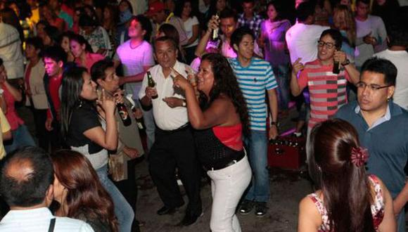¿Discotecas y bares podrán funcionar tras levantamiento del toque de queda en Perú?