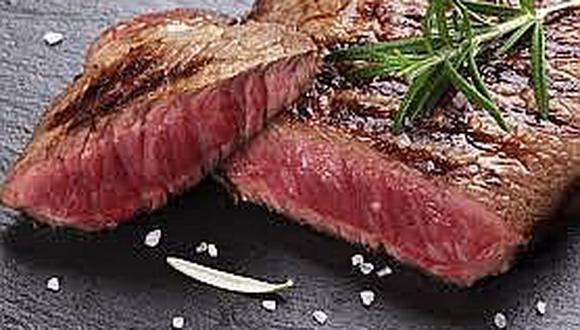 ​Comer carnes rojas genera mayor riesgo de infarto, embolia y daño renal