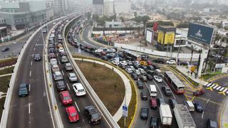 Críticas y obras alternativas al viaducto del óvalo Monitor para mejorar el desplazamiento vehicular 