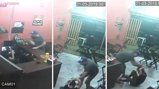 Policía golpea a mujer porque se confundió de salsas en su hamburguesa (VIDEO) 