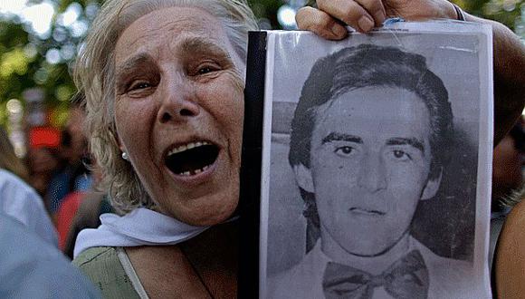 Indigna que represores de dictadura argentina vayan a sus casas
