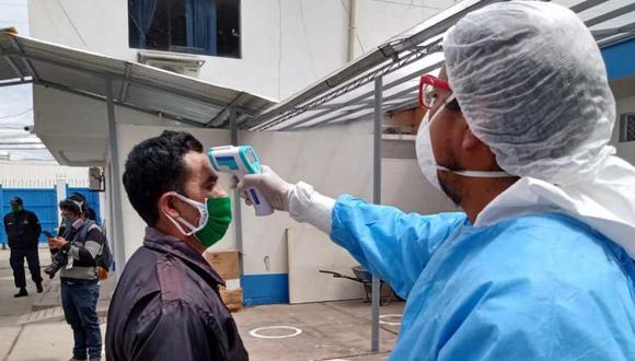 Junín: Tres trabajadores ediles de la municipalidad de Huancayo que repartieron canastas a familias vulnerables dan positivo a pruebas de coronavirus. (Foto Diresa Junín)