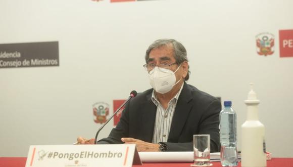 Ministro de Salud, Óscar Ugarte, se pronunció sobre la vacuna de Sinopharm. (Foto: PCM)