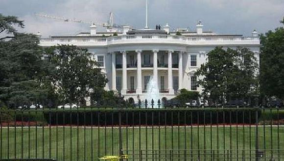 EE.UU.: Un hombre salta valla de la Casa Blanca después de perpetrar un robo
