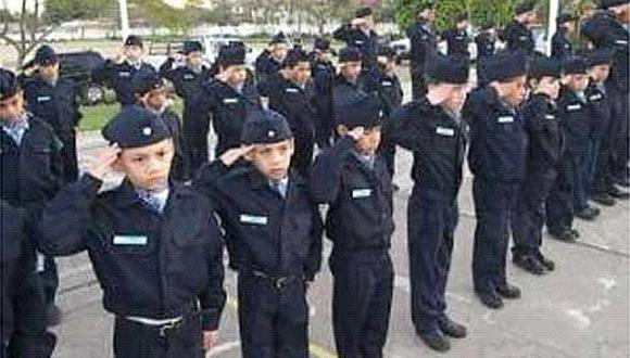 Facebook: Convocan a niños de 6 años para la policía y causa polémica    