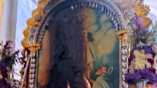 Imagen del Señor de los Milagros de Ayacucho sufre accidente durante misa 