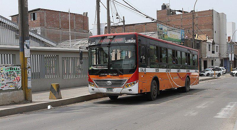 SJL: ladrón ingresa a bus para asaltar pero ¡nunca imaginó que sucedería esto!