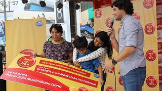 ​Gian Piero Díaz emociona a mamita con esta linda sorpresa en evento 