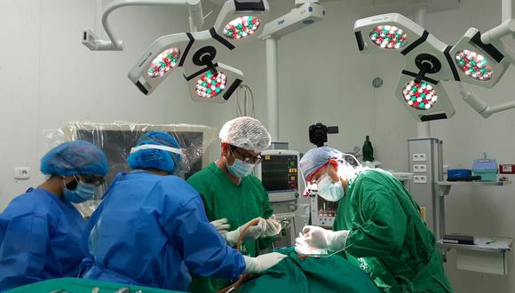 Retiran tumor cerebral gigante a hombre de 44 años en Tarapoto (Foto: EsSalud)
