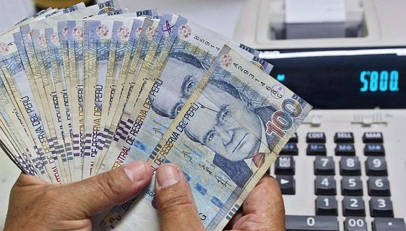  Los 10 funcionarios del Perú con los sueldos más altos en el país