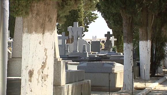 Una mujer mata a su bebé de 3 meses en la capilla de un cementerio 